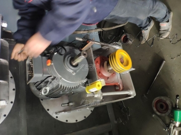 Pro3200便捷式振動診斷分析儀應用于無紡布生產設備電機的振動分析